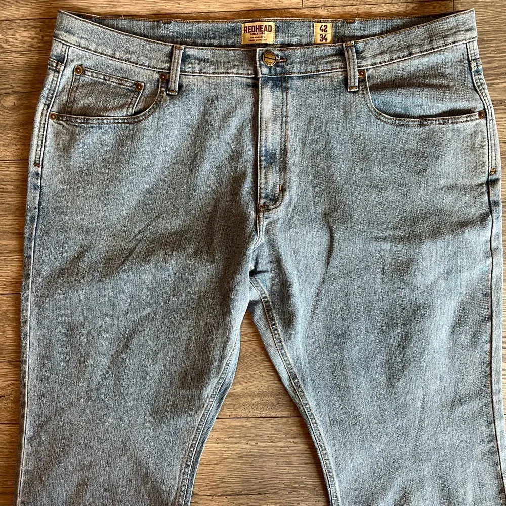 RedHead Bass Pro Shop Men’s Relaxed Fit Light Wash Denim Jeans Blue 42x34 NWOT